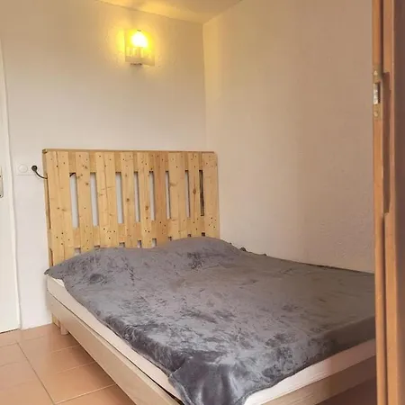 Holiday home Maison 8 Personnes St Pierre La