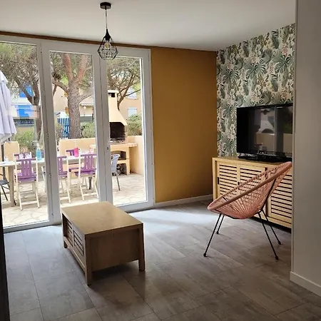 Maison 8 Personnes St Pierre La Fleury (Aude)